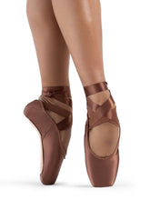 Load image into Gallery viewer, CAPEZIO AVA POINTE SHOE 1142W